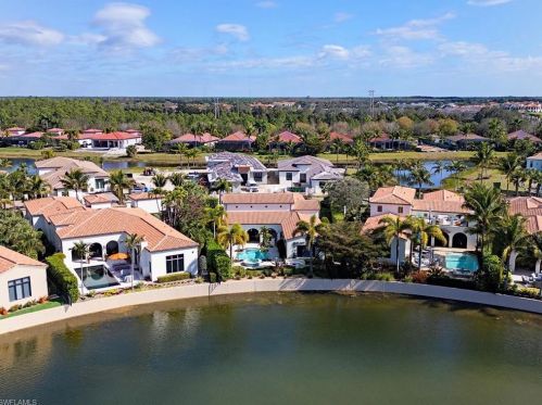 16735 Lucarno Way, Naples, FL 34110-3266