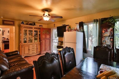 3447 Caspian Ave, Long Beach CA 90810-2330 exterior