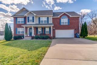 2484 Old Timber Ct, Clarksville, TN 37042-9517
