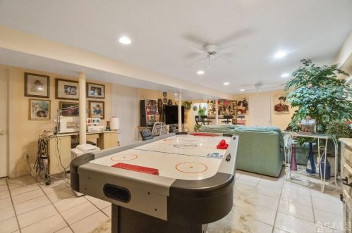 40 Wilson Ave, Morganville NJ  07751-9786 exterior