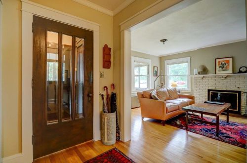 1820 Lawn Ave, Madison, WI 53711-2035