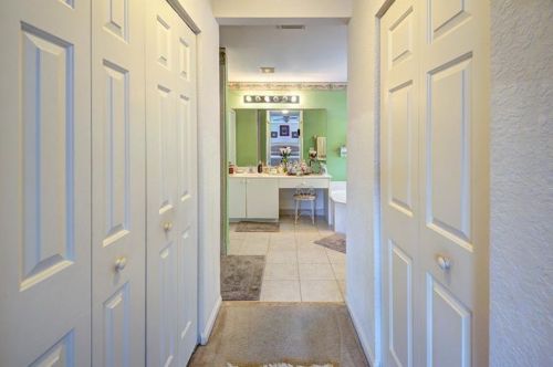 16101 27th St, Hollywood FL  33027-5200 exterior