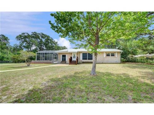 3895 Grand Ave, Deland, FL 32720-4514