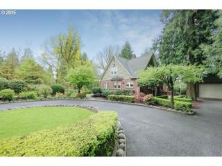 6210 Thiessen Rd, Portland, OR 97267-1840