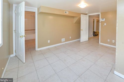 514 Asbury Ave, West Deptford NJ  08063-1230 exterior