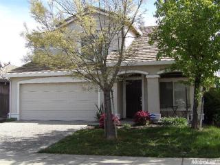 1462 Dreamy Way, Sacramento, CA 95835-1761