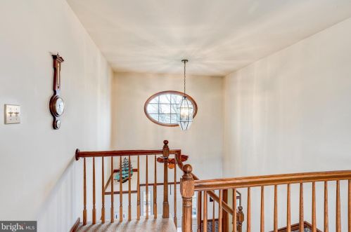 75 Maple Ave, Bareville PA  17540-9602 exterior