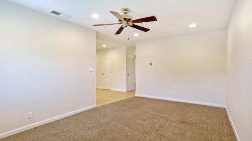 209 Prospect St, Ripon CA  95366-2018 exterior