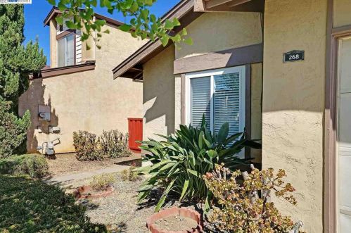 268 Ebony Way, Hayward, CA 94544-3512