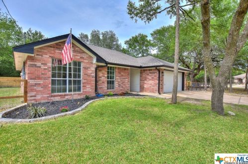 14 Walnut Rd, Morgans Point, TX 76513-9239