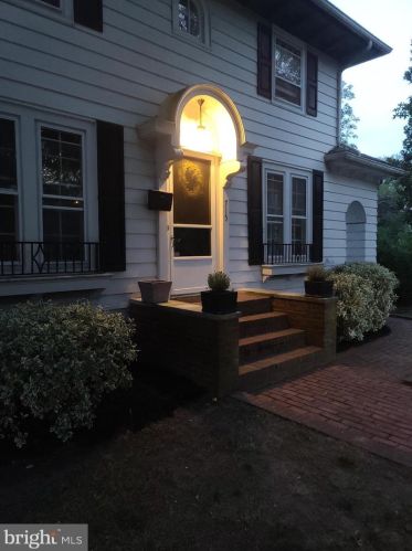 715 West St, Laurel DE  19956-1927 exterior