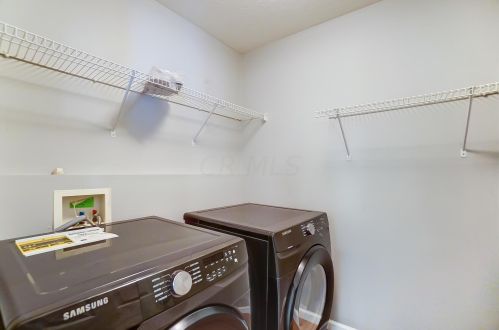 139 Crabapple Ln, Pataskala OH  43062-7074 exterior