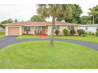 3209 Van Buren St, Hollywood, FL 33021-7050