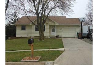 1431 Hunter Dr, Norwalk, IA 50211-2103