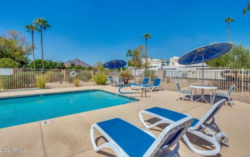 7724 Camelback Rd, Scottsdale AZ 85251-1801 exterior