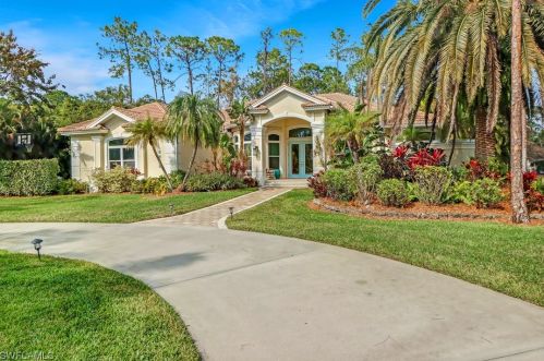 5961 Golden Oaks Ln, Naples, FL 34119-1215