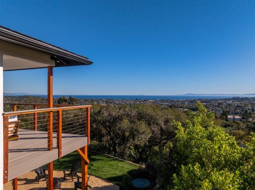 810 Largura Pl, Santa Barbara CA  93103-2019 exterior