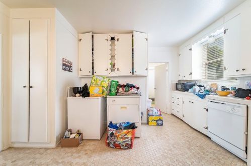 826 Obispo Ave, Long Beach CA  90804-5036 exterior