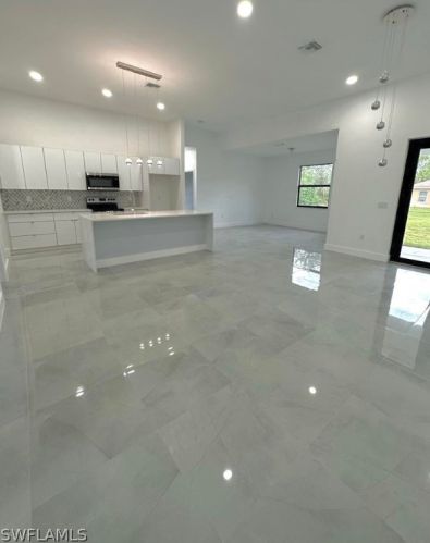 3216 36th St, Lehigh Acres FL  33976-4307 exterior