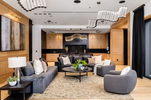 4508 Haskell Ave, Van Nuys CA  91436-3148 exterior