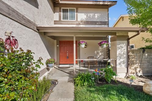 27542 Camomile Ln, Santa Clarita, CA 91350-1603