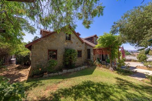 9414 Winter Gardens Blvd, Lakeside CA  92040-4541 exterior