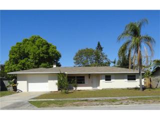 2614 White Sands Dr, Sarasota, FL 34231-5820