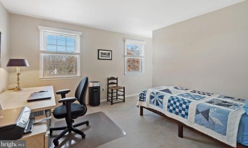 264 Aldrin Dr, Prospectville PA exterior