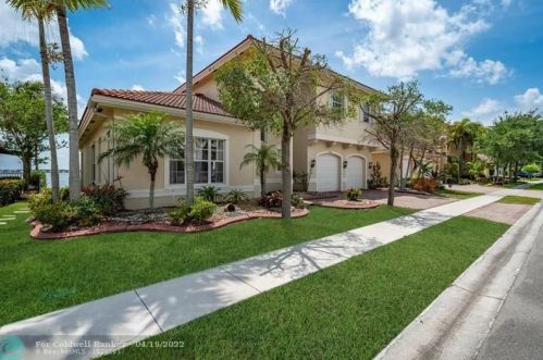 18042 41st St, Hollywood, FL 33029-5036