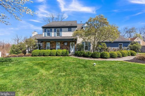 26 Heron Hill Dr, Downingtown, PA 19335-1863