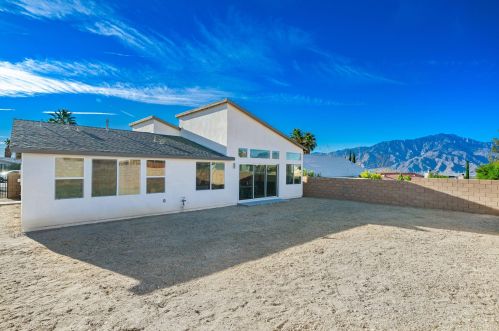 68220 Calle Azteca, Desert Hot Springs CA  92240-6412 exterior