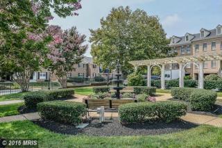 4186 Governor Yeardley Ln, Fairfax VA  22030-8115 exterior