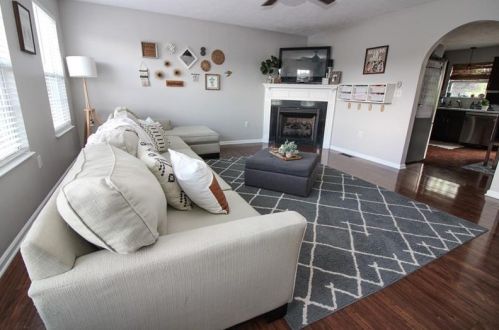 1234 Gneiss Dr, Mc Donald PA  15057-3561 exterior