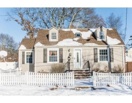 3 Appleton St, Saugus, MA 01906-2101