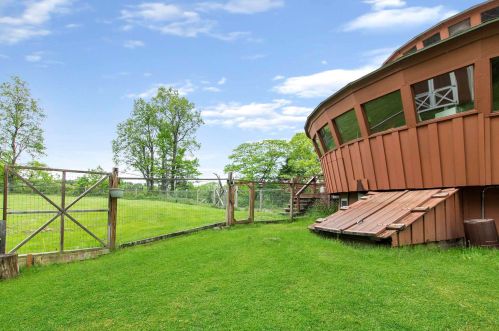 162 Ladd Rd, Columbia, NH 03576-5235