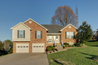 1764 Viola Ct, Clarksville, TN 37043-1781