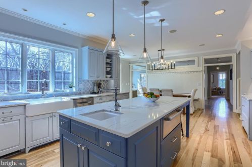 644 Southridge Dr, Navy Sup Dpt PA  17055-6025 exterior