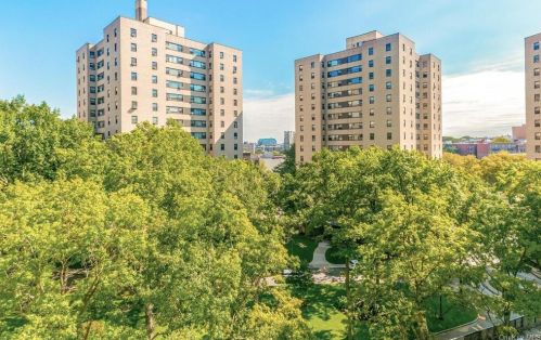 9 Fordham Hill Oval, Bronx NY  10468-4813 exterior