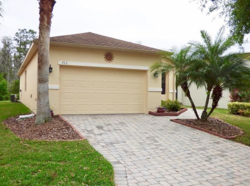 712 Grand Canal Dr, Kissimmee, FL 34759-4361