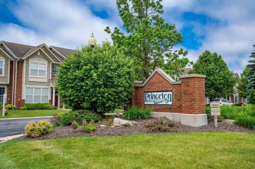 11604 Broadway, Crown Point, IN 46307-7089