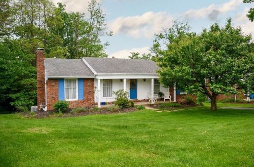 133 Kenney Dr, Sewickley, PA 15143-8712