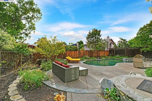 795 Daisyfield Dr, Livermore CA  94551-3990 exterior