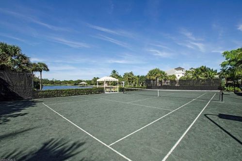 9022 Cascada Way, Naples FL  34114-6459 exterior