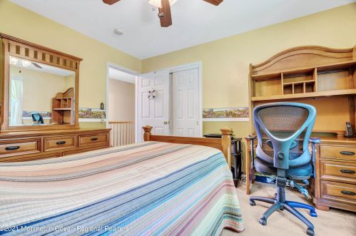 305 Bartley Rd, Jackson Twp NJ  08527-1166 exterior