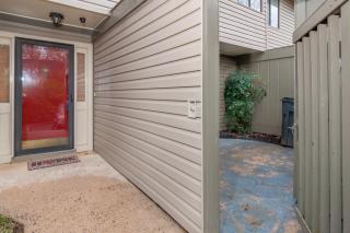3601 Maple Glenn Ln, Charlotte, NC 28226-4824