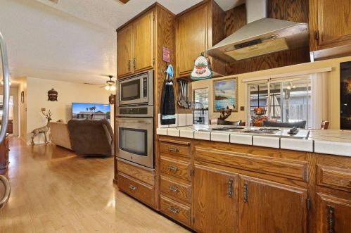 14822 Pueblo Dr, Manteca CA  95336-2550 exterior