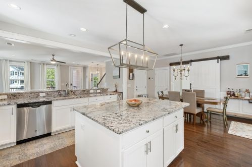 3735 Tip Ln, Mount Pleasant SC  29466-9178 exterior