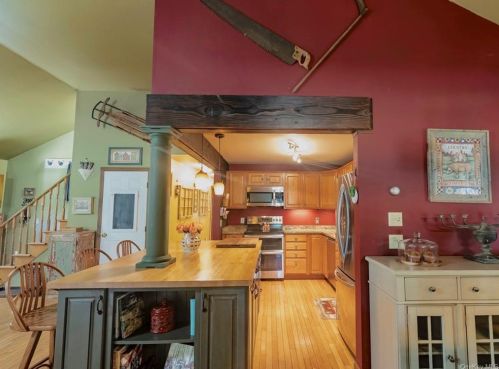 169 Lime Ridge Rd, Poughquag NY  12570-5449 exterior