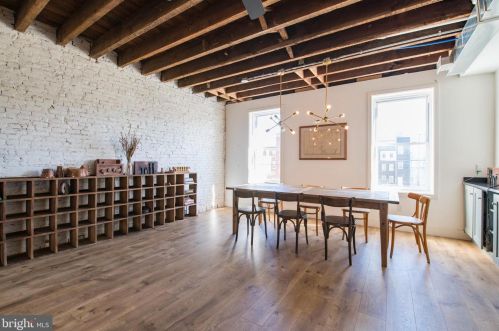 2026 Howard St, Philadelphia PA 19148-3334 exterior