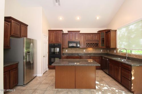 35727 31st Ave, Phoenix AZ  85086-2234 exterior